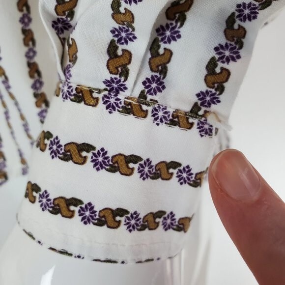 Vintage 90's Row One White Floral Oversized Button-Up Shirt - Picture 9 of 10